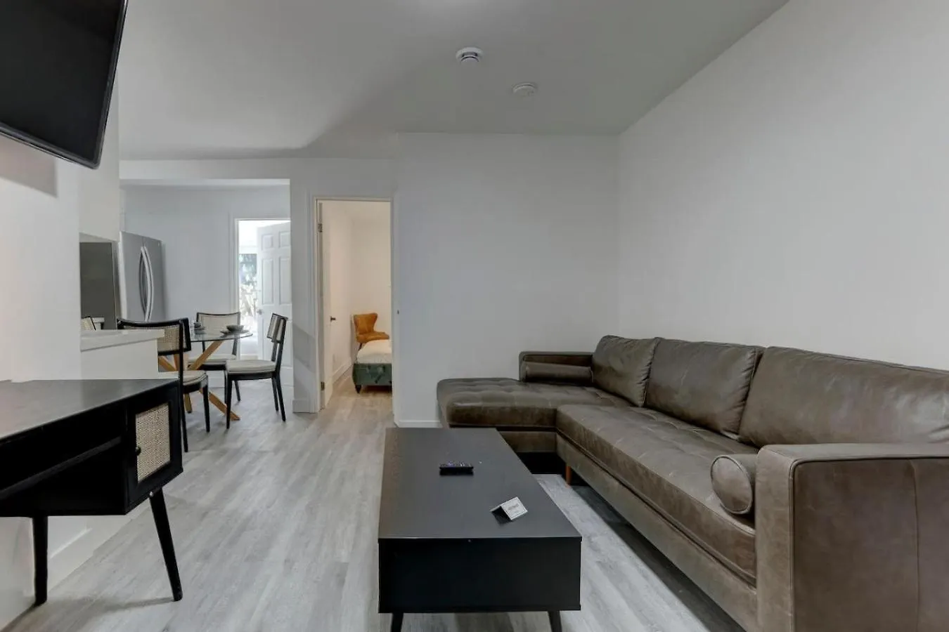 Apartment Stylish 3Br In Montreal Village